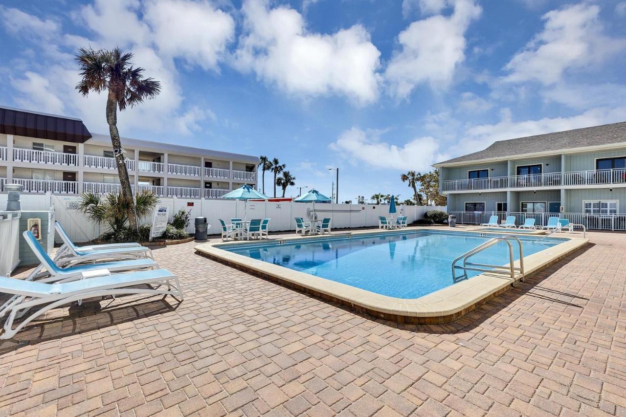 The Sea Esta At Coastal Waters Apartment
