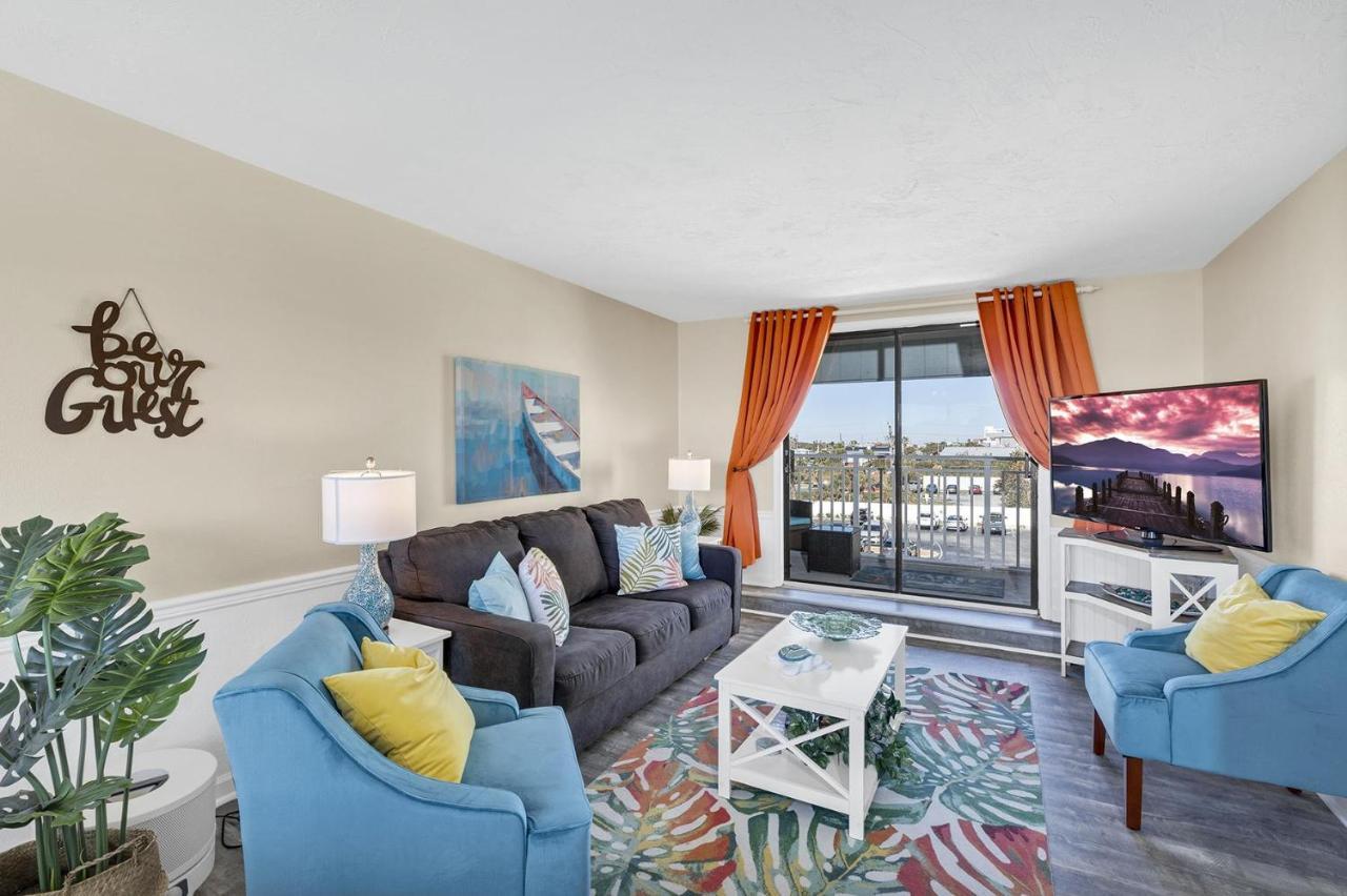 Apartment The Sea Esta At Coastal Waters